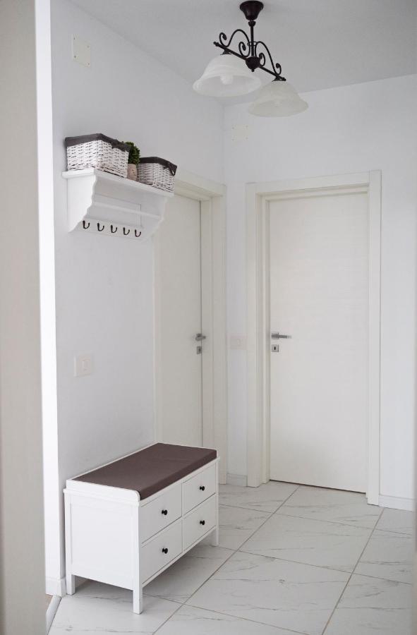 Elis Apartment By Oasis Homes Oradea Luaran gambar